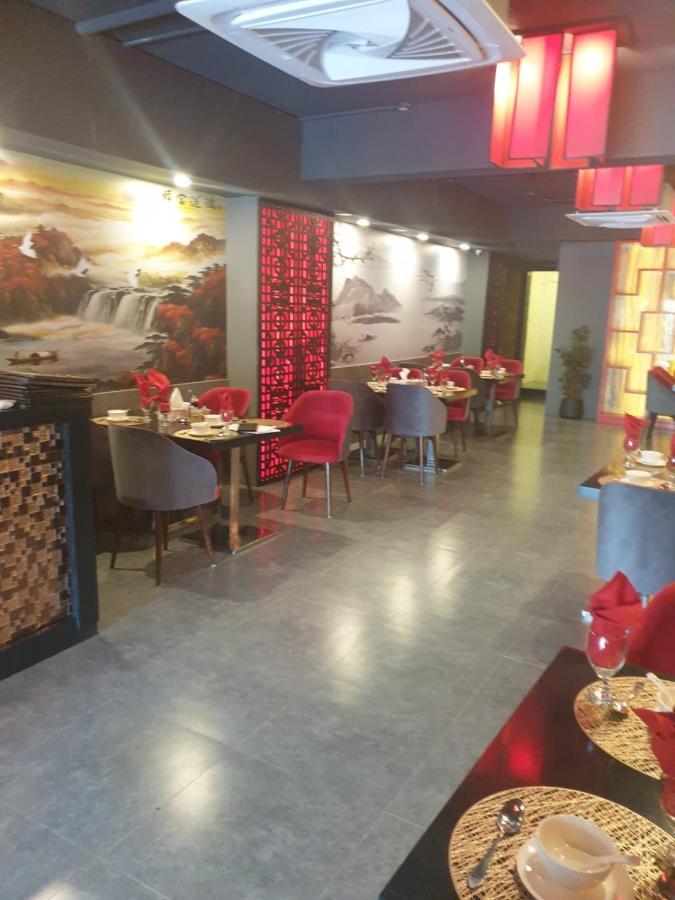 Space Luxury Rental Suites Rawalpindi Exterior photo