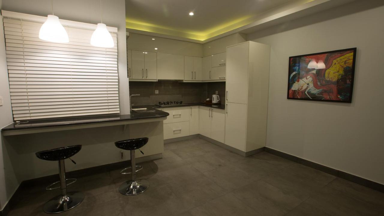 Space Luxury Rental Suites Rawalpindi Exterior photo