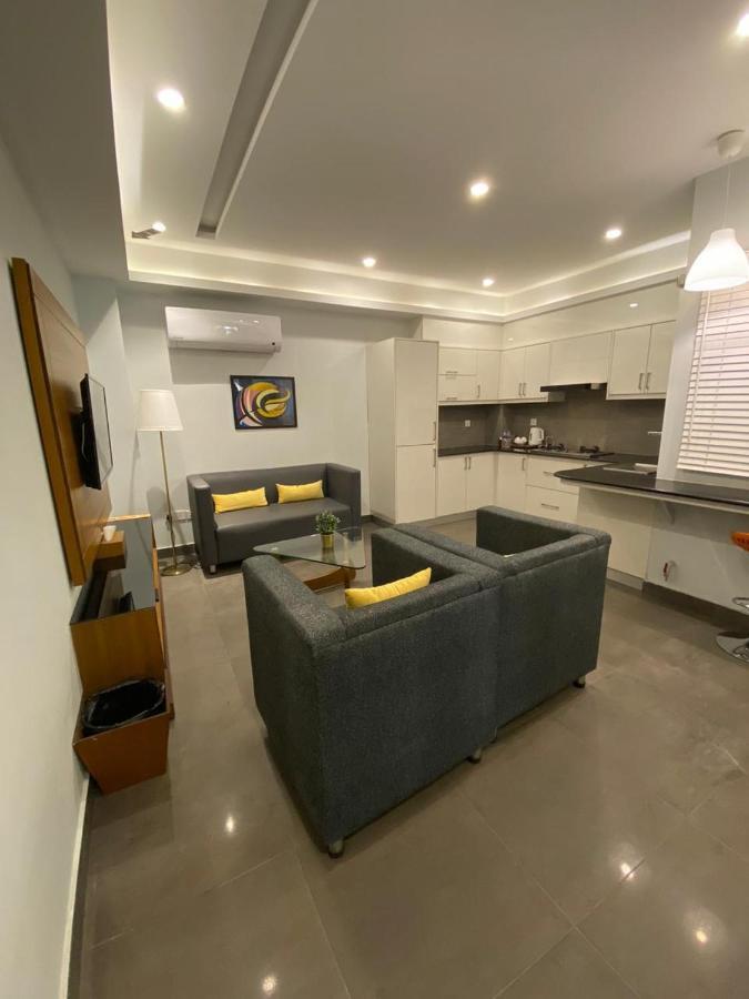Space Luxury Rental Suites Rawalpindi Exterior photo