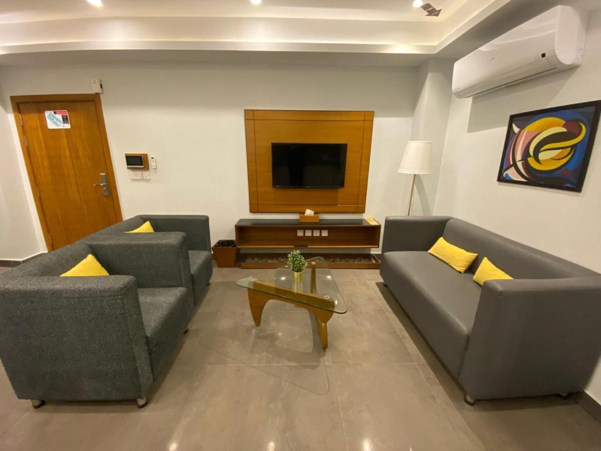 Space Luxury Rental Suites Rawalpindi Exterior photo